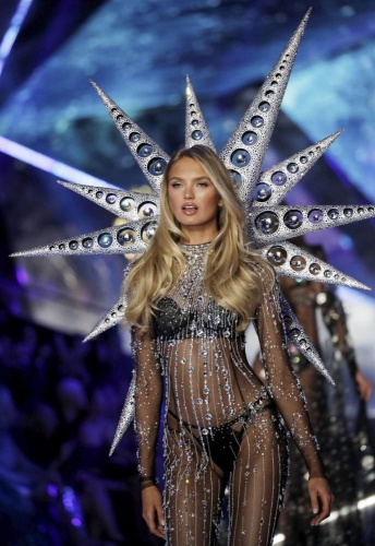 Göz kamaştırıcı Victoria's Secret melekleri