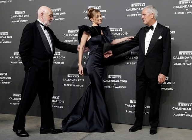Pirelli Takvimi tanıtım gecesine Gigi Hadid damgası