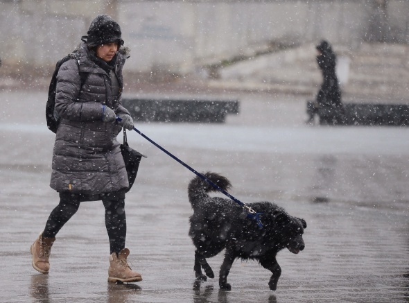 Taksim'de kar yağışı