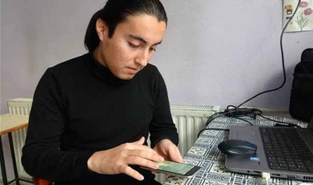 Apple'ın açığını tespit etti! 220 bin dolar ödülü az bularak reddetti