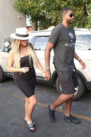 Kardashian yeni sevgilisi ile bakın nasıl yakalandı?