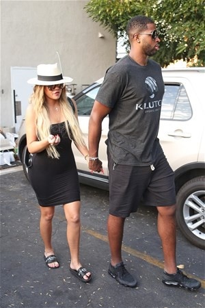 Kardashian yeni sevgilisi ile bakın nasıl yakalandı?