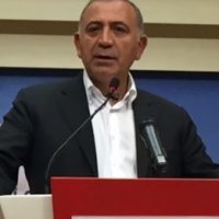 Gürsel Tekin Kimdir?