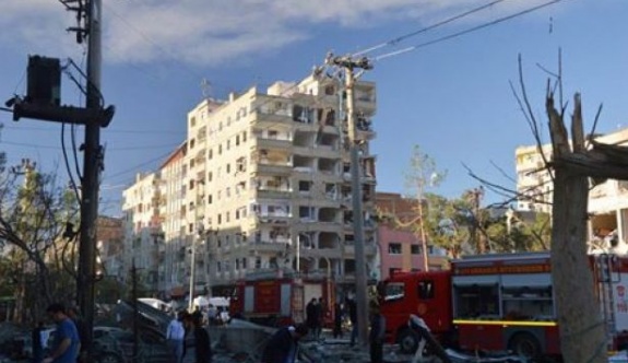 Saldırıyı IŞİD üstlenince yandaşların manşetleri boşa düştü