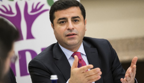 Demirtaş'tan büyükelçi açıklaması: Davutoğlu yargılanmalı