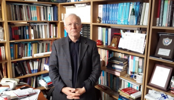 Prof. Kaboğlu iktidarı dürüstlüğe çağırdı