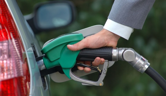 Benzine zam yolda!