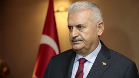 Binali Yıldırım'dan şort davası