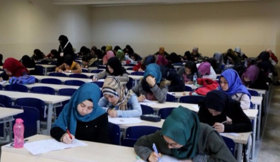 Denizli Pamukkale Üniversitesinde, harem-selamlık Osmanlıca yarışması!