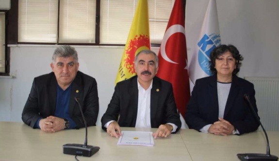 Eğitim Sen: Üniversite eğitimi lise seviyesine iniyor