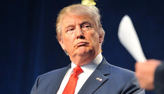 Rusya, Trump'ı şantajla kontrol ediyor..