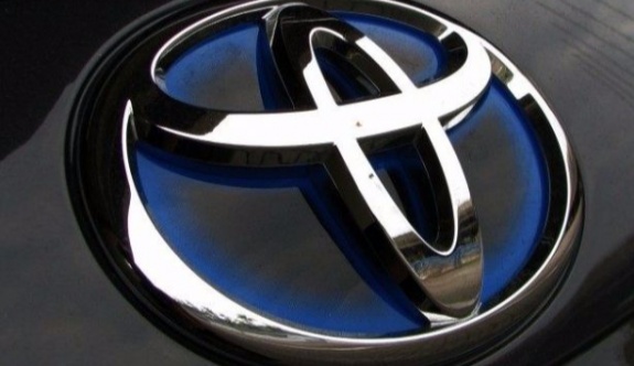 Trump, Meksika'da yeni bir fabrika kurmayı planlayan Toyota'yı tehdit etti
