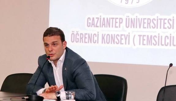 Ünlü oyuncu Erdoğan’ı hedef aldı