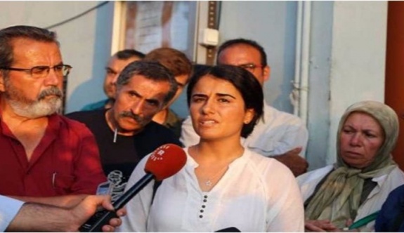 ÇHD üyesi, Avukat Barkın Timtik tahliye edildi
