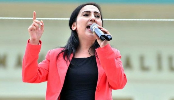 "Davutoğlu ve Erdoğan’la birlikte yargılanmam lazım"
