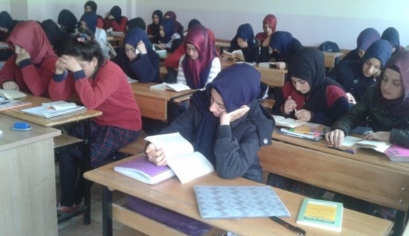 Diyanet: İmam hatip mezunu sayısı kontrolsüz