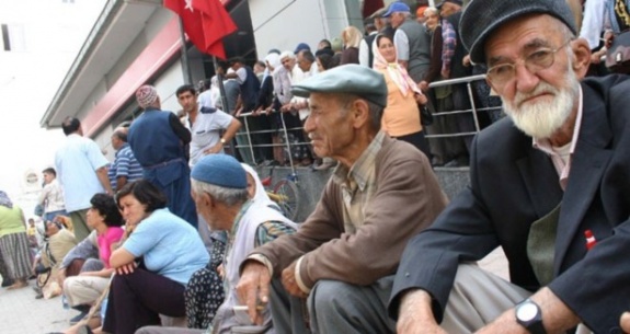 Emekliler bu habere dikkat!