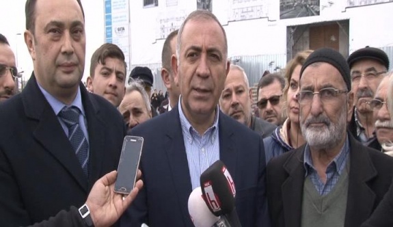 Gürsel Tekin: Bu kadar bekleteceğiniz bir anayasa paketini niye bu kadar aceleye getirdiniz?