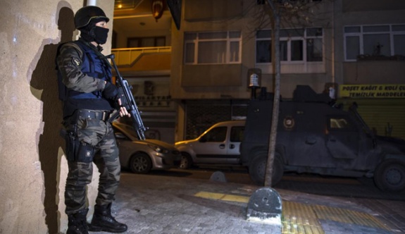 İstanbul'da şafak operasyonu