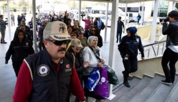 Gözaltı ve tutuklama operasyonları sürüyor