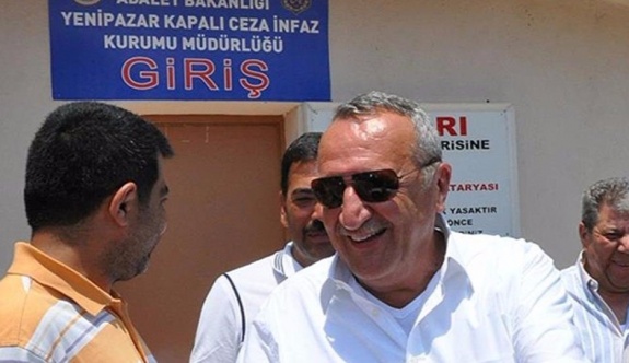 'Cemaat, Mehmet Ağar'a parti kurma teklifi götürdü'