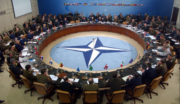 NATO, IŞİD karşıtı koalisyona katılma kararı aldı