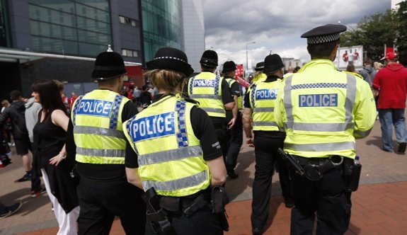 İngiltere Newcastle'da rehine krizi