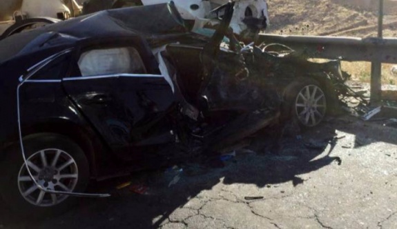 Mardin’de trafik kazası: 2 ölü, 12 yaralı