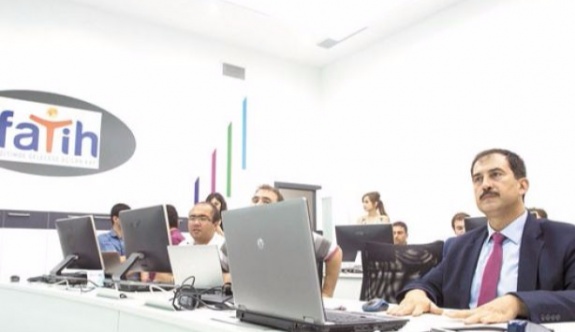 Öğrenci dövmekten hapis cezası almıştı, şimdi Milli Eğitim'in başında..