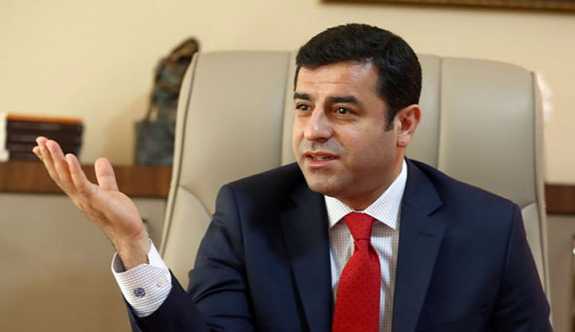 'Demirtaş 7 gündür mahkeme kararı olmadan tutuklu'