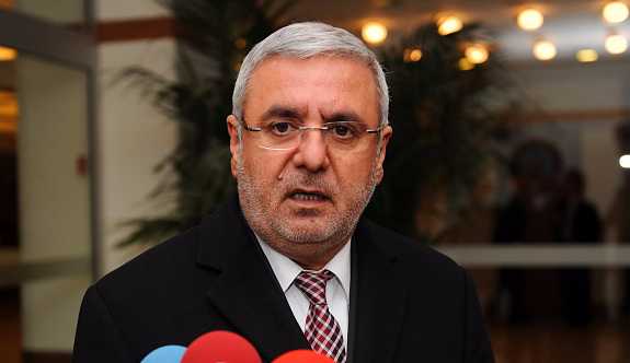 AKP'li Metiner'den Mahçupyan'a: Kurnaz, niyetinin ne olduğunu biliyoruz!