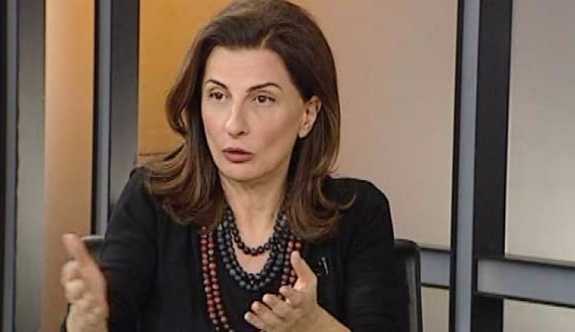 Cumhuriyet'ten Nuray Mert açıklaması
