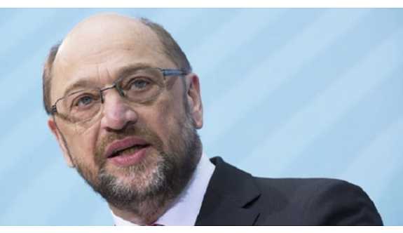 Schulz: Referandum Kürtlerin hakkı