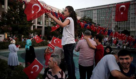 15 Temmuz İBB davasında karar: Ağırlaştırılmış müebbet ve 200'er yıl hapis cezası