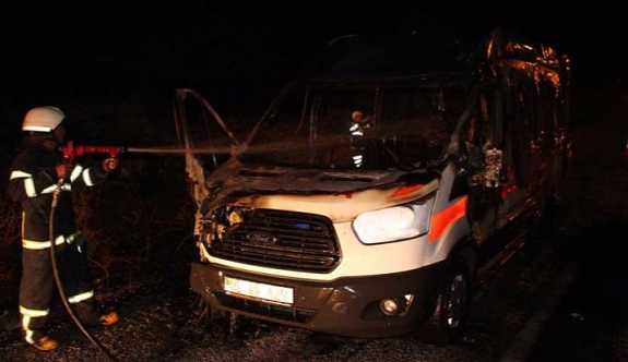 Ambulansta oksijen tüpü patladı, hasta yanarak öldü