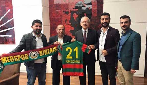 Amedspor taraftar grubu'ndan Kılıçdaroğlu ve HDP'ye ziyaret