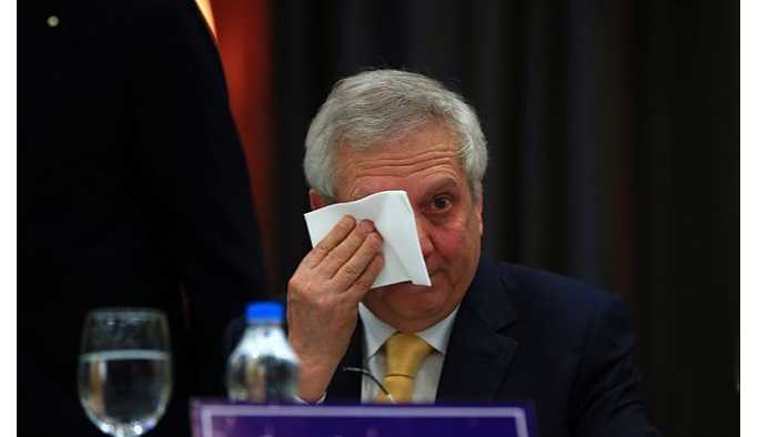 Aziz Yıldırım gözyaşlarını tutamadı?