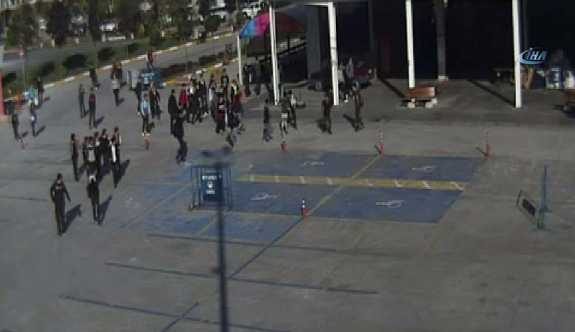 Beylikdüzü'nde liselilerin bıçaklı kavgası
