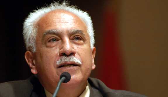Doğu Perinçek'i zorlayan anlar