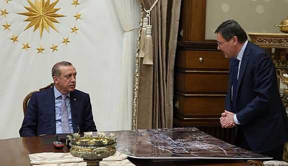 'Erdoğan, Melih Gökçek'e Twitter yasağı koydu'