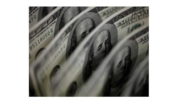 Merkez Bankası'nın faiz kararı sonrası dolar 3,82 lirayı aştı