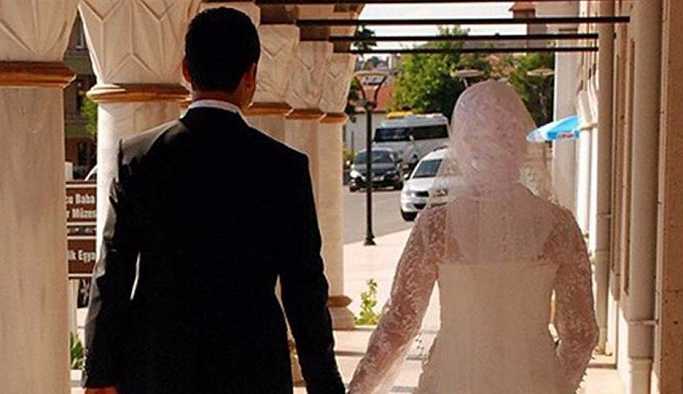 Erdoğan müftülere nikah kıyma yetkisi veren yasayı onayladı