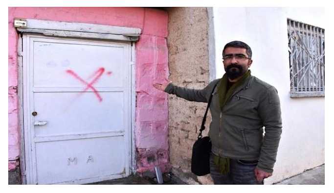 Malatya'da Alevilerin yaşadıkları evlere çarpı işareti