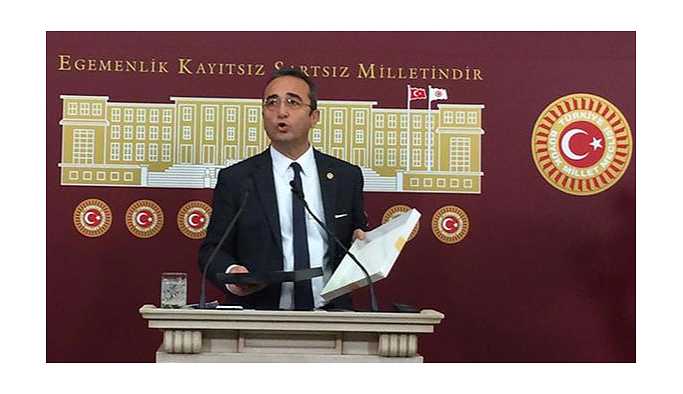 CHP para transferi iddiasıyla ilgili belgeleri basına dağıttı