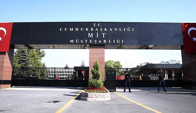 MİT'in 'mahrem abileri' tutuklandı