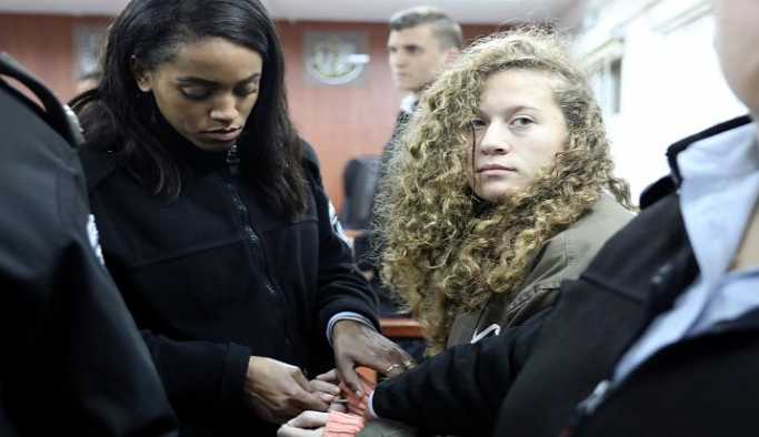 Filistinli'in 'cesur kızı' Ahed Tamimi’ye 12 ayrı suçlama