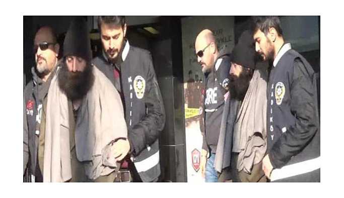 Kadıköy'de genç kıza yumrukla saldıran zanlı tutuklandı