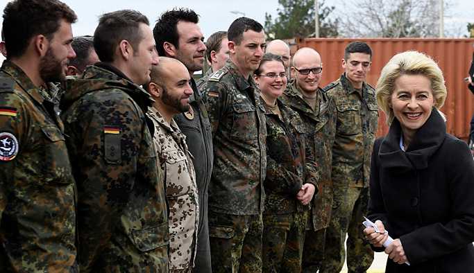 Almanya, Irak güvenlik güçlerine eğitim ve destek hizmeti sunacak