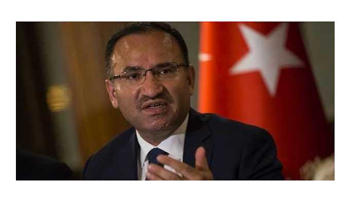 Bekir Bozdağ: YPG üniformalı ABD askeri de olsa hedeftir