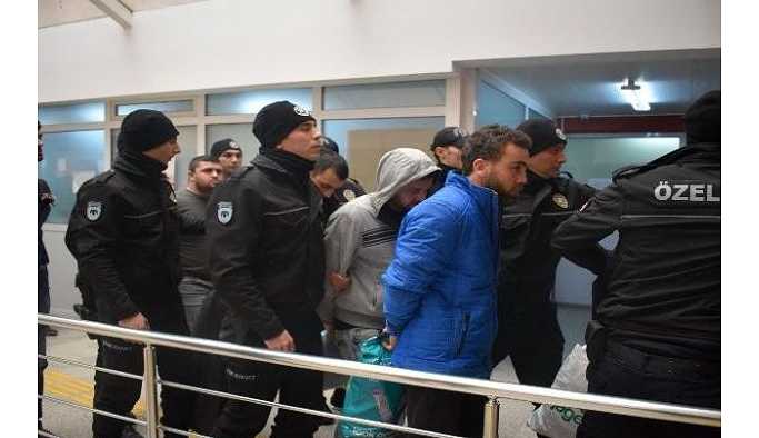 Kocaeli'de bulunan iki cesetle ilgili 12 kişi tutuklandı
